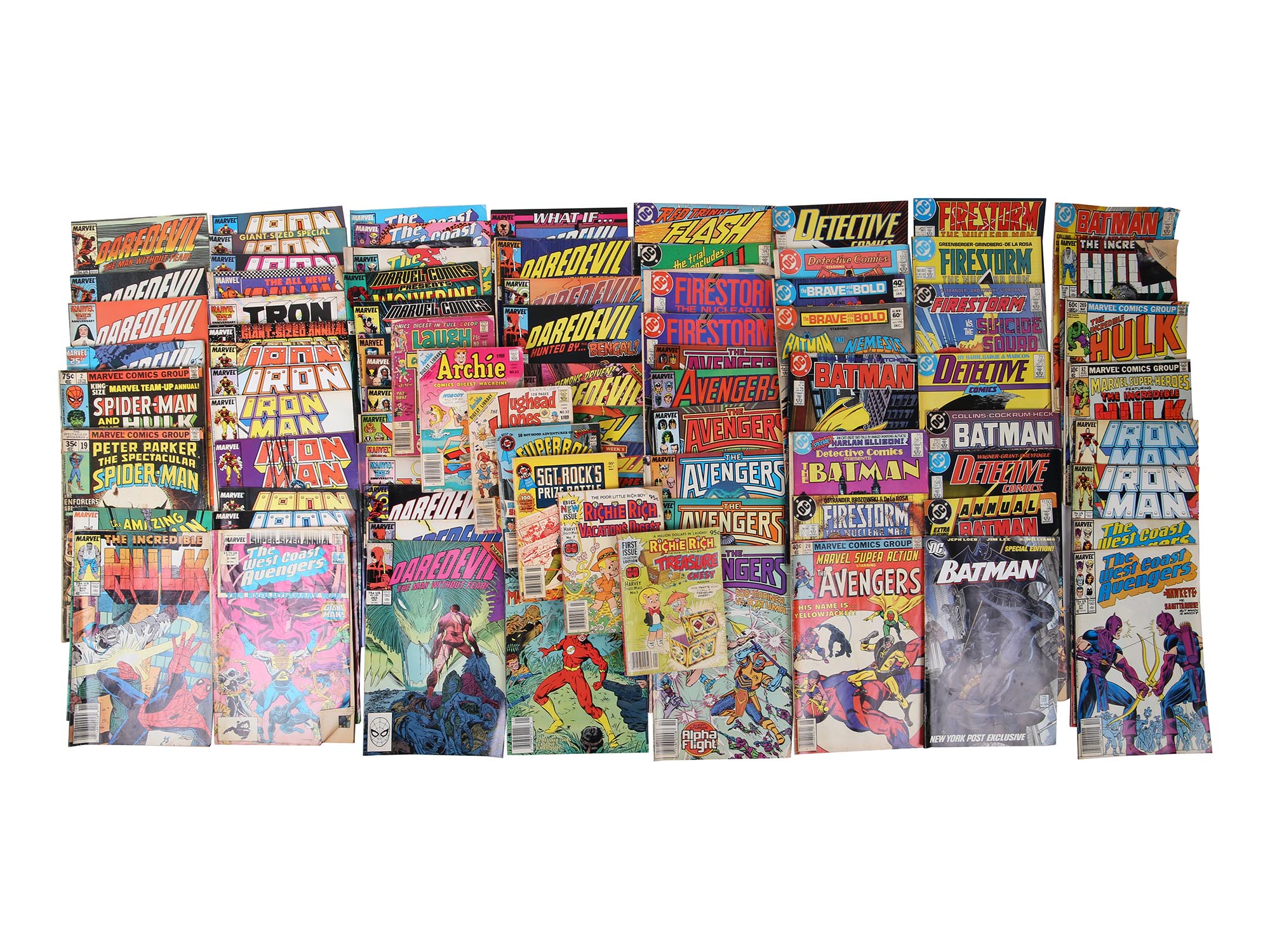 COLLECTIBLE DC COMICS AND MARVEL MAGAZINE ISSUES